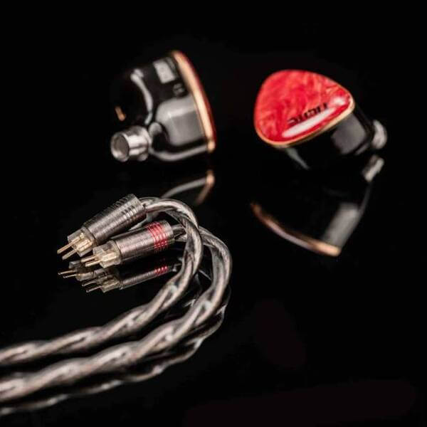 DUNU 242 イメージ画像